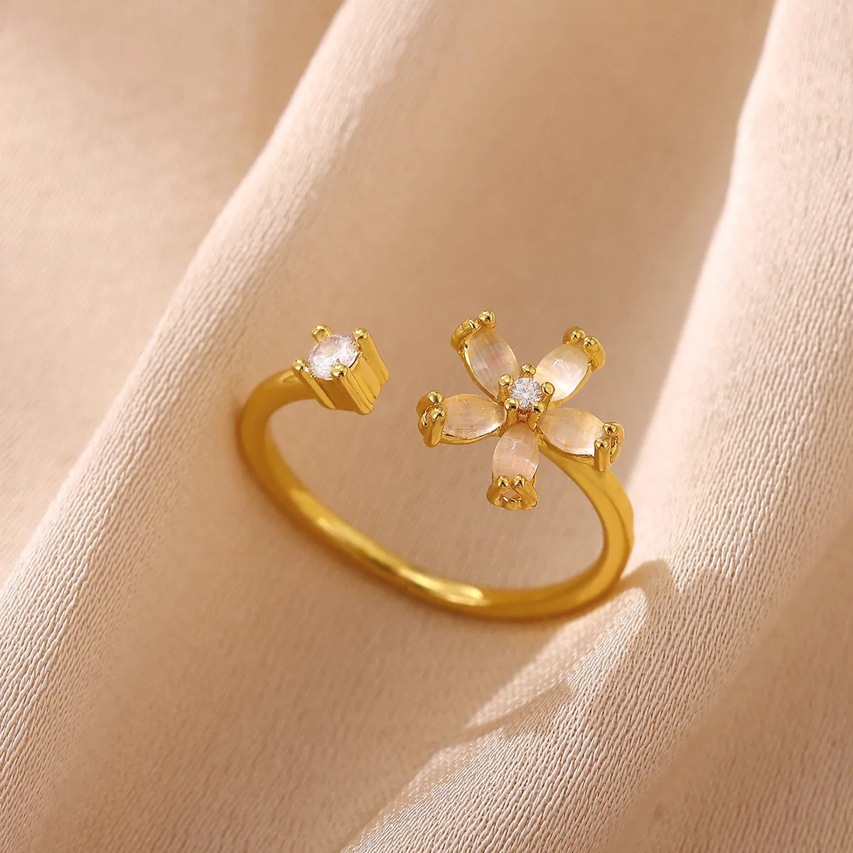 Vintage Bloom Ring