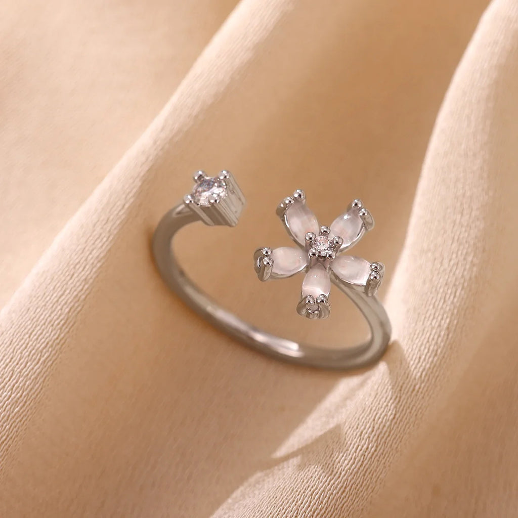 Vintage Bloom Ring
