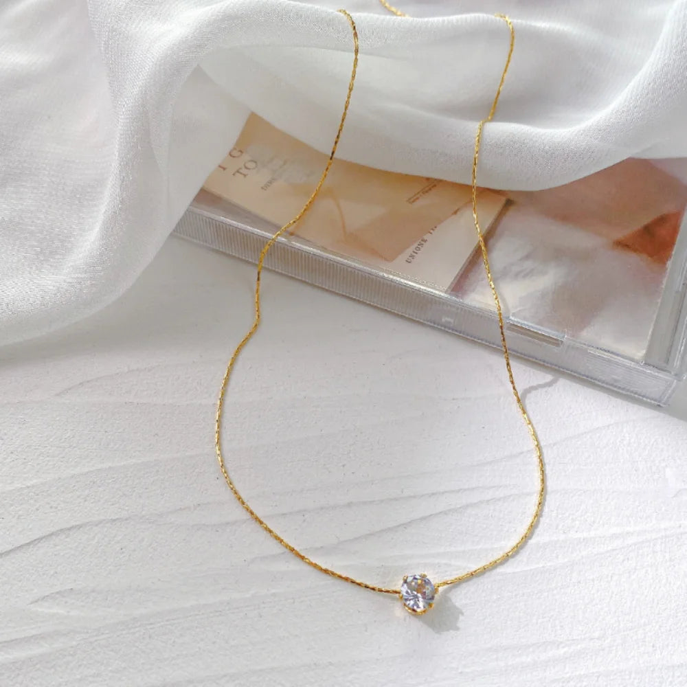 Anti Tarnish Stainless Steel Chain Necklace with Round Clear Zircon Charm for Women